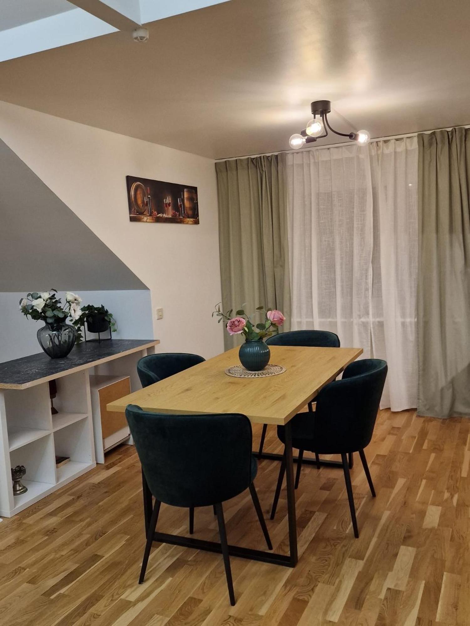 Noah Longstay Apartment Västerås Extérieur photo