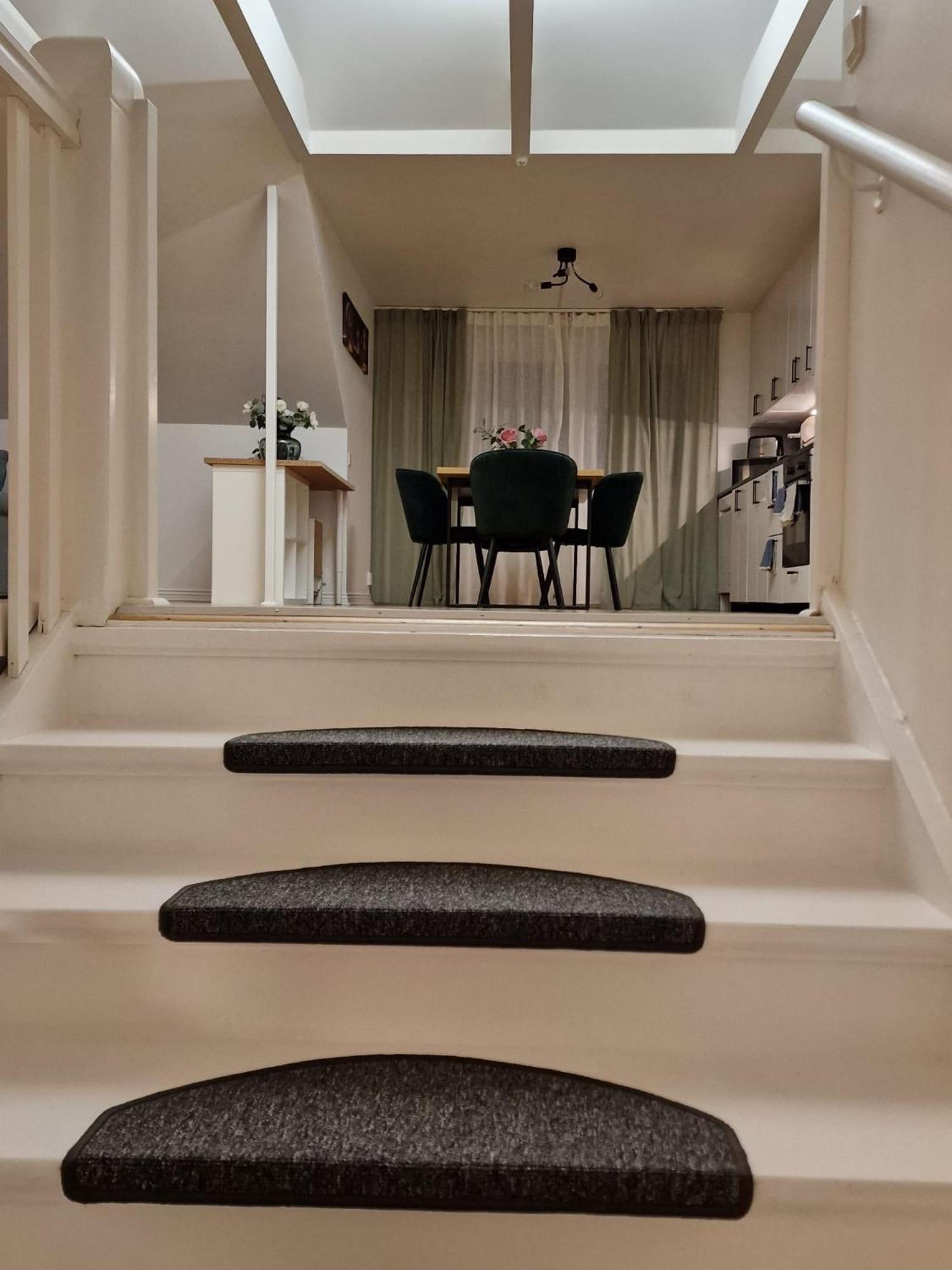 Noah Longstay Apartment Västerås Extérieur photo
