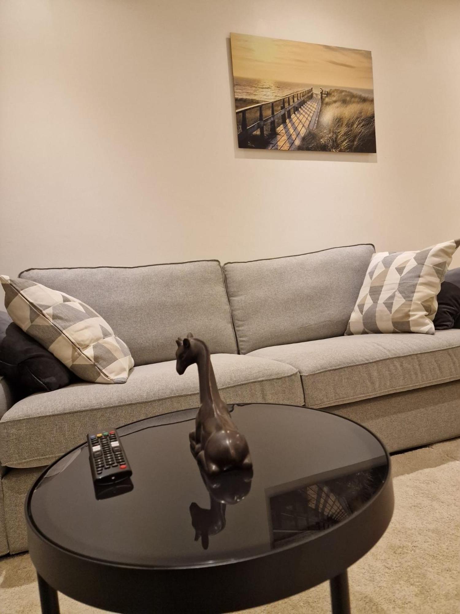 Noah Longstay Apartment Västerås Extérieur photo