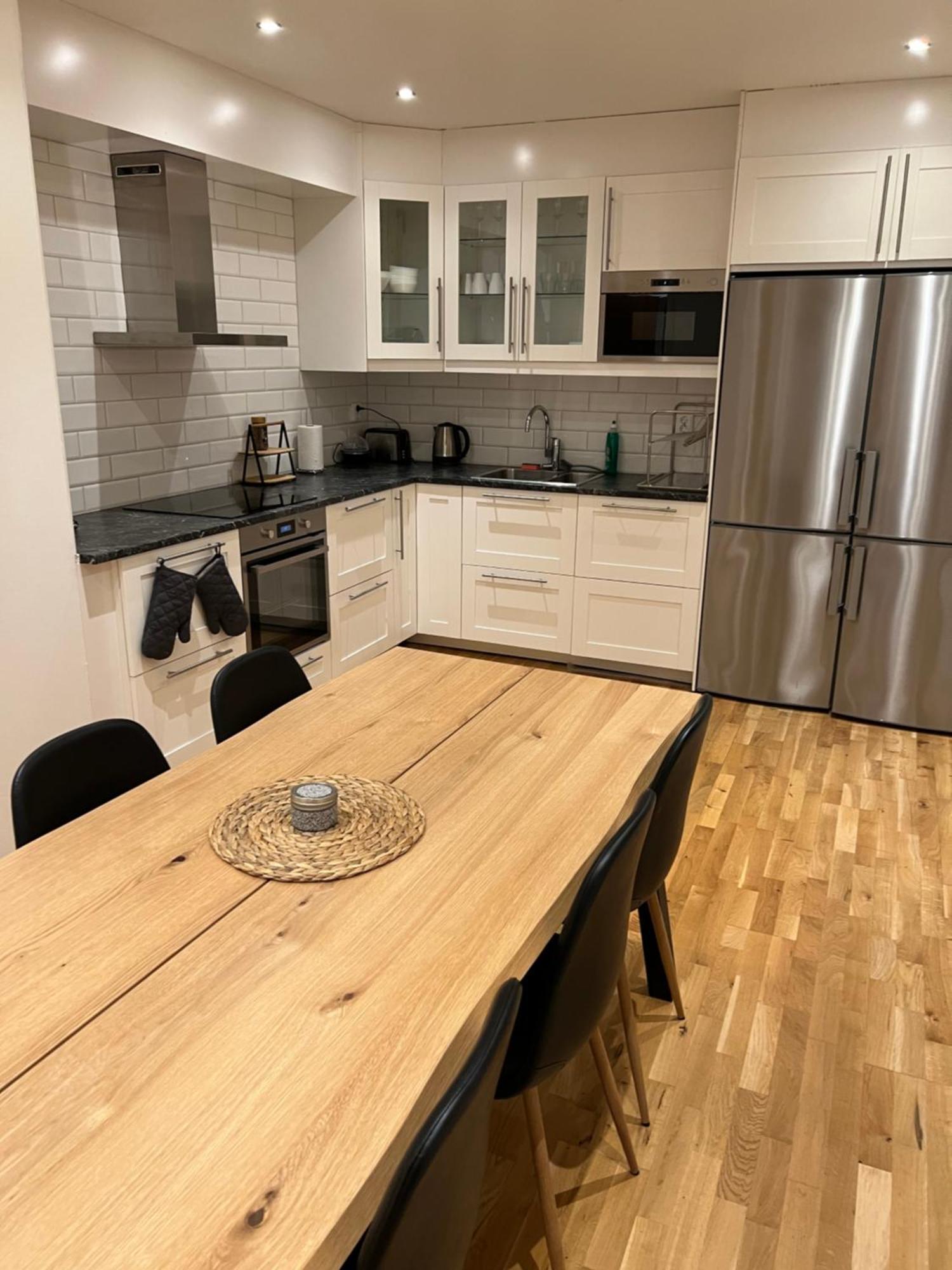 Noah Longstay Apartment Västerås Extérieur photo